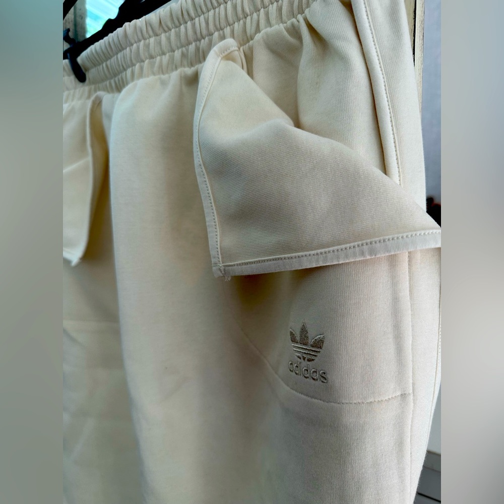 Women folded pocket Adidas skirt